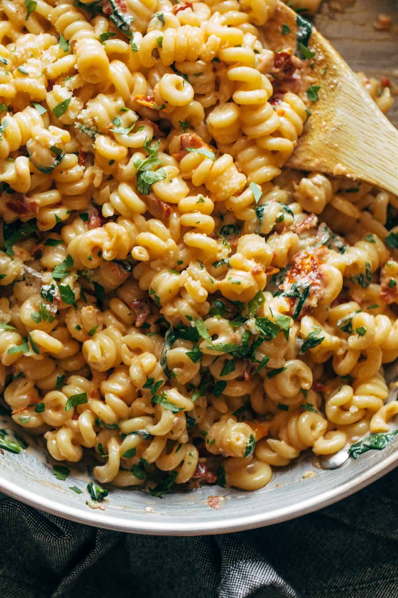 Close-up of sun-dried tomato pasta in a pan