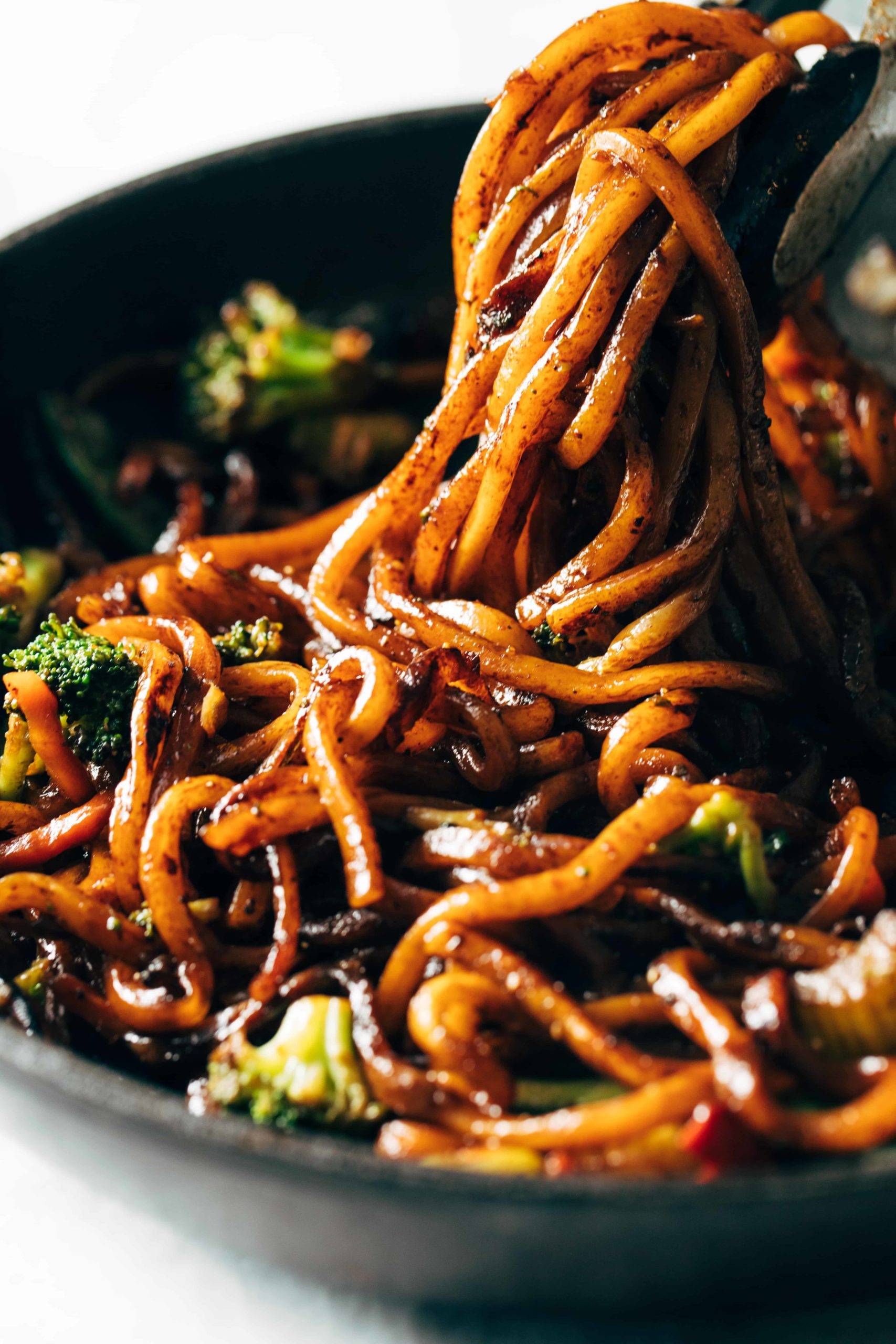 Scoop of black pepper stir fried udon